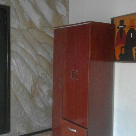 Casa De Huespedes Casita Belga Hotel Guayaquil Kültér fotó